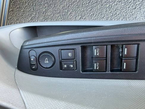 Used 2010 Honda Accord LX-P image 18