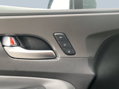 Used 2020 Hyundai Santa Fe Limited FWD image 19