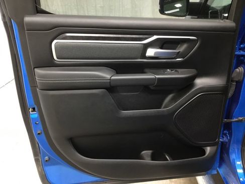 Used 2022 RAM 1500 Big Horn AWD/4WD image 36
