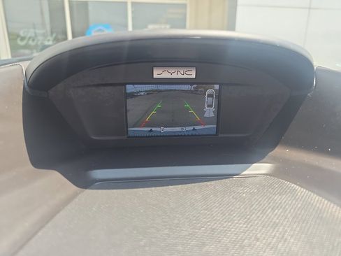 Used 2017 Ford Escape SE AWD/4WD image 26