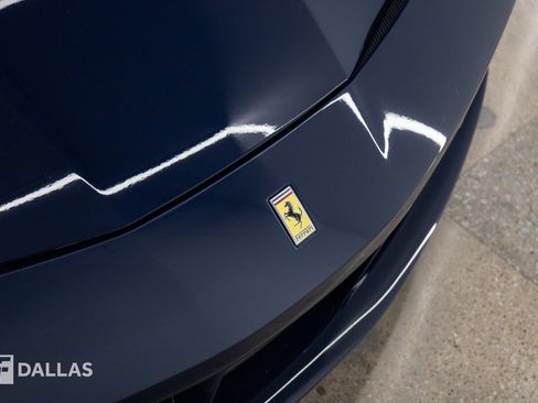 Used 2017 Ferrari 488 GTB RWD image 23