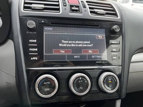 Used 2017 Subaru Forester 2.5i Premium image 39