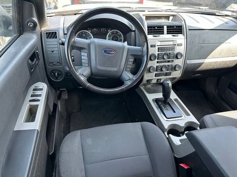 Used 2011 Ford Escape XLT FWD image 10