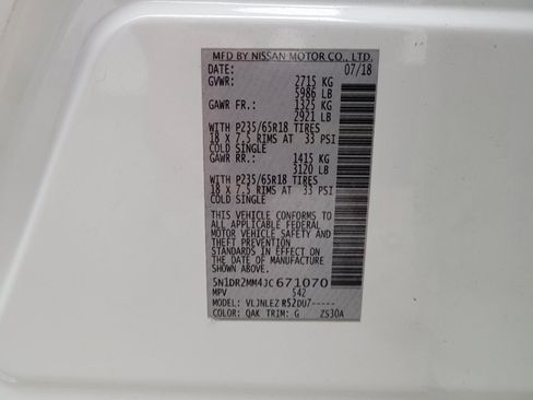 Used 2018 Nissan Pathfinder SV AWD/4WD image 33