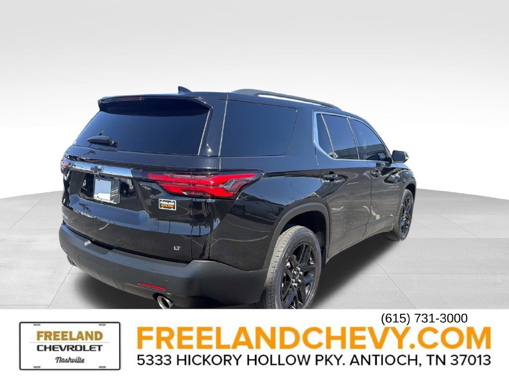Used 2022 Chevrolet Traverse LT FWD image 3