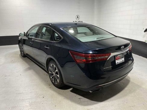Used 2016 Toyota Avalon XLE Plus image 4
