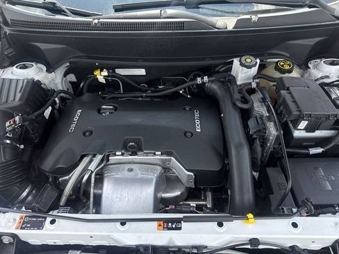 Used 2018 Chevrolet Equinox Premier FWD image 30