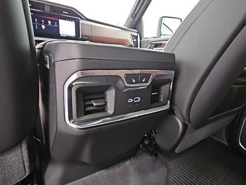New 2026 GMC Sierra 2500 Denali Ultimate image 34
