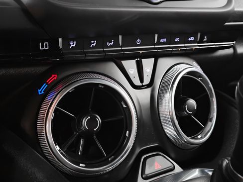 Used 2022 Chevrolet Camaro LT RWD image 19