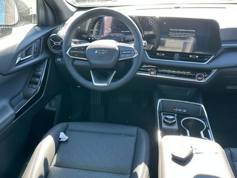 New 2026 Chevrolet Equinox LT w/ Midnight Edition image 19