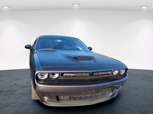 Used 2018 Dodge Challenger R/T w/ Quick Order Package 28P T/A RWD image 18