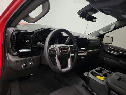 Used 2024 GMC Sierra 1500 Elevation w/ LPO, Elevation Black Package AWD/4WD image 17