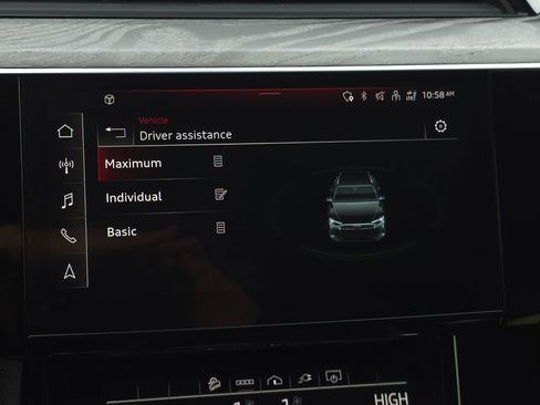 Used 2024 Audi Q8 e-tron Premium Plus image 51