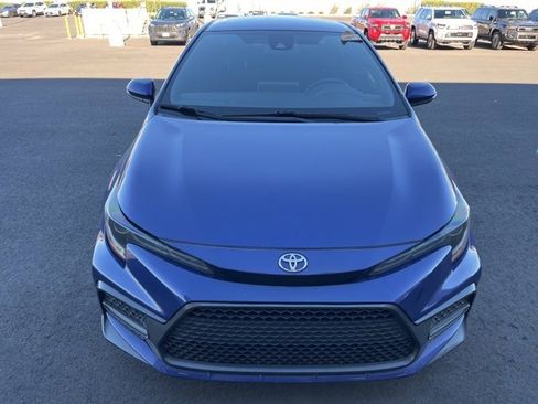 Used 2020 Toyota Corolla SE image 2