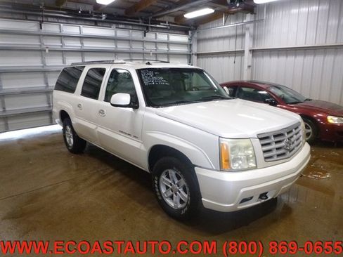 Used 2003 Cadillac Escalade ESV AWD image 1