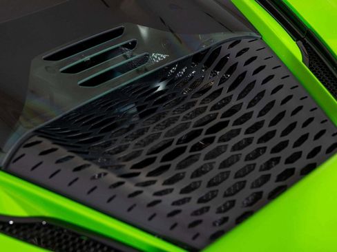 New 2026 McLaren 750S image 34