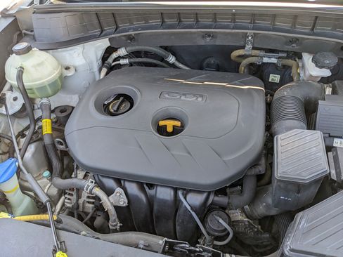 Used 2018 Hyundai Tucson SEL AWD/4WD image 10