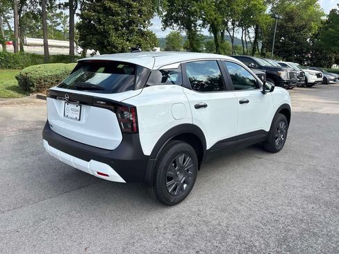 New 2026 Nissan Kicks S FWD image 7