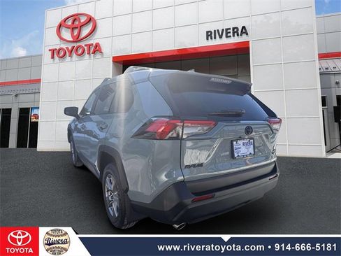 Used 2023 Toyota RAV4 XLE image 7