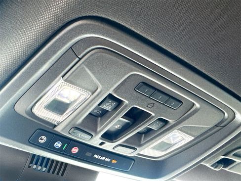 Used 2025 GMC Sierra 1500 Denali w/ Denali Reserve Package image 21