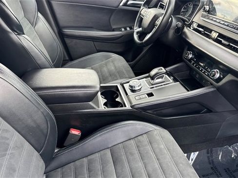 Used 2024 Mitsubishi Outlander SE image 19