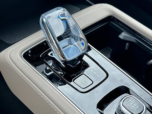 New 2026 Volvo XC90 B6 Plus image 20