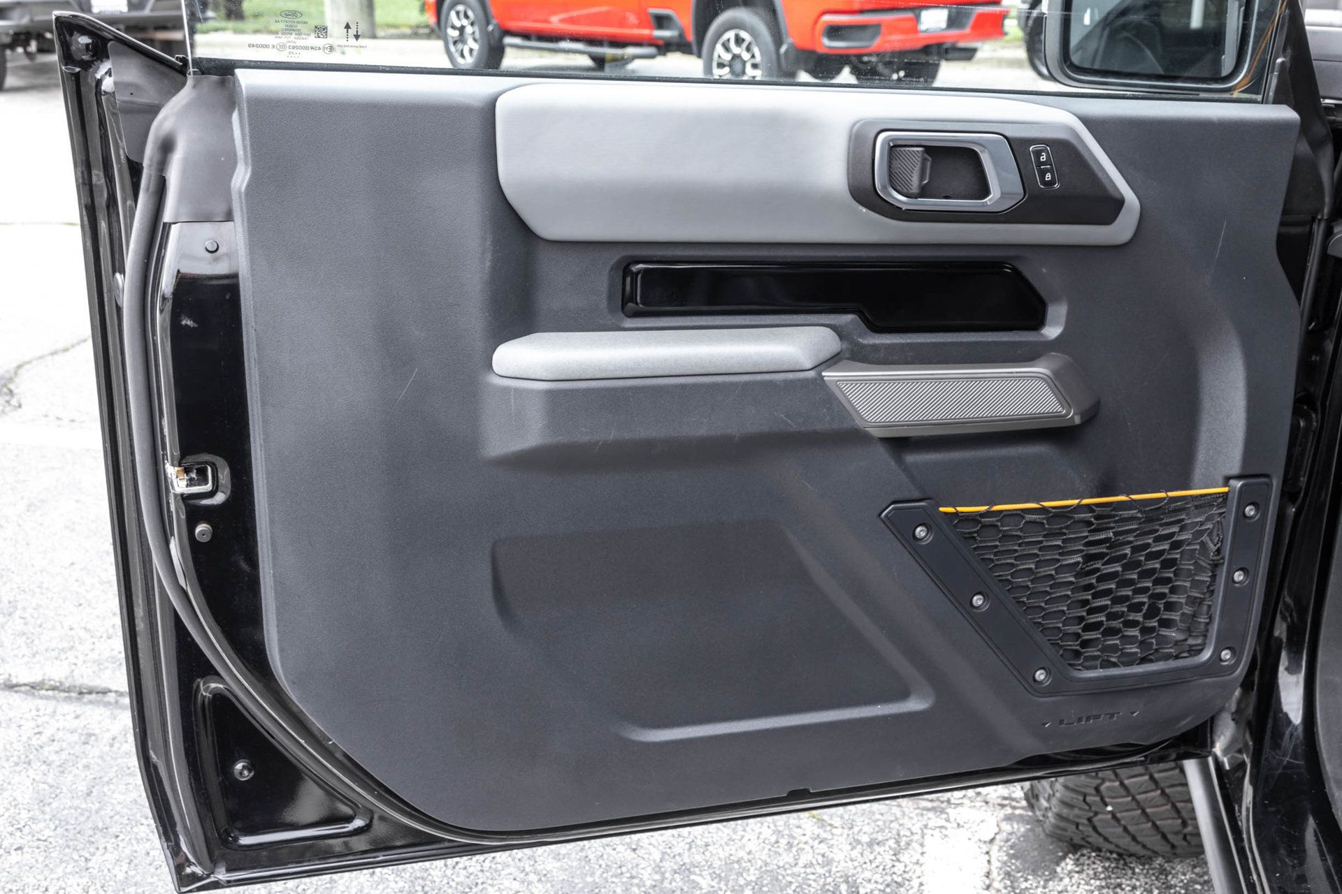 Used 2023 Ford Bronco Badlands AWD/4WD image 35