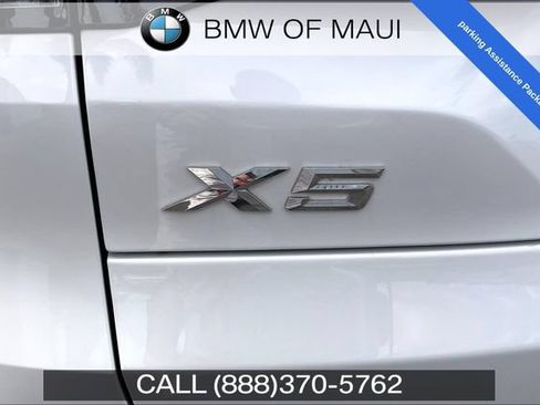 Used 2024 BMW X5 xDrive40i w/ Parking Assistance Package AWD/4WD image 29