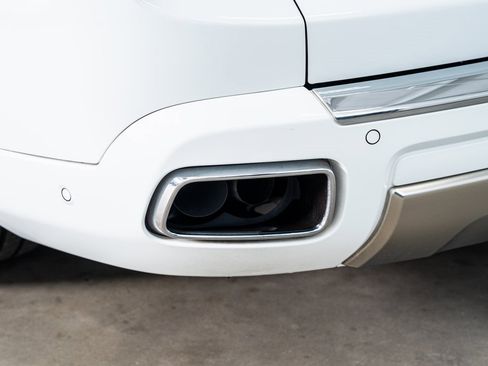 Used 2021 Rolls-Royce Cullinan image 25