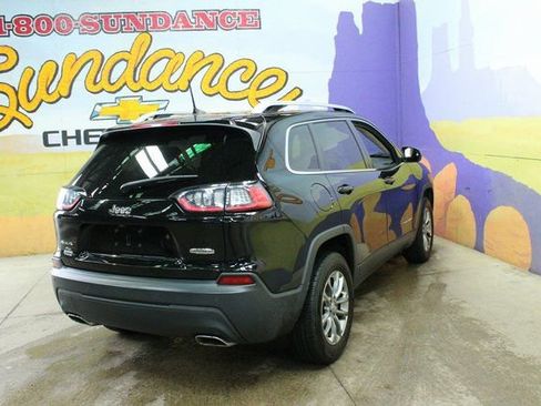 Used 2021 Jeep Cherokee Latitude Lux w/ Comfort/Convenience Group image 8