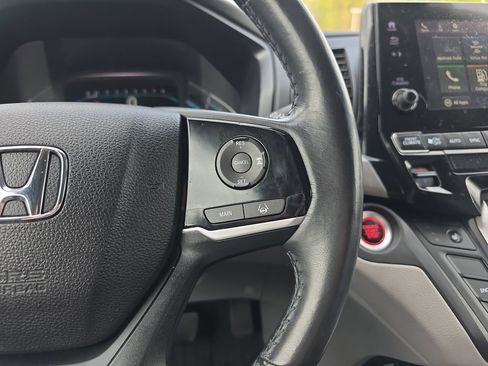 Used 2018 Honda Odyssey EX-L image 27