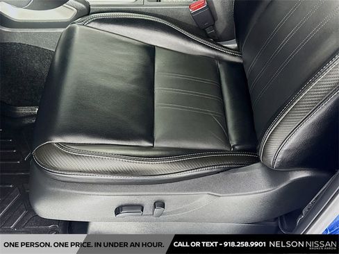 Used 2024 Nissan Frontier SL w/ Technology Package image 19