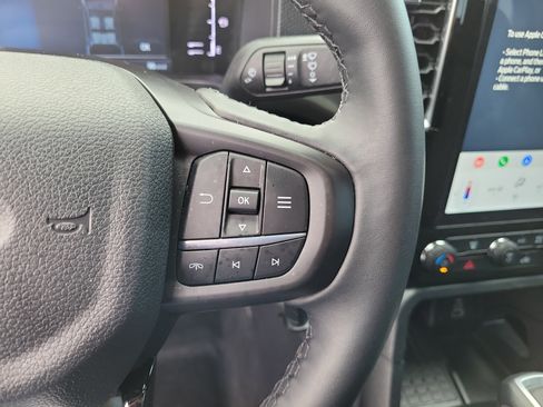 Used 2025 Ford Ranger XLT w/ Trailer Tow Package image 27