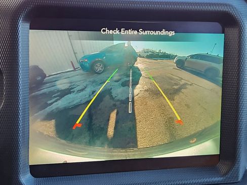 Used 2022 Jeep Wrangler Unlimited Sahara w/ Cold Weather Group image 22