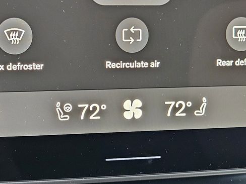 New 2026 Volvo XC90 B6 Plus image 30