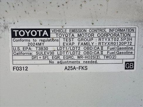 Used 2024 Toyota RAV4 XLE FWD image 18