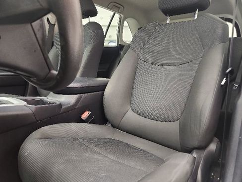 Used 2022 Toyota RAV4 LE AWD/4WD image 13