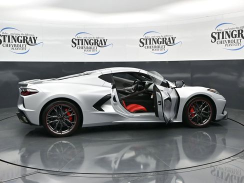 Used 2026 Chevrolet Corvette Stingray Coupe w/ 1LT image 27