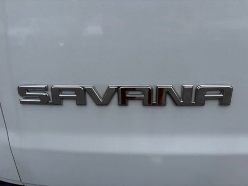 Used 2024 GMC Savana 2500 w/ Driver Convenience Package RWD image 6