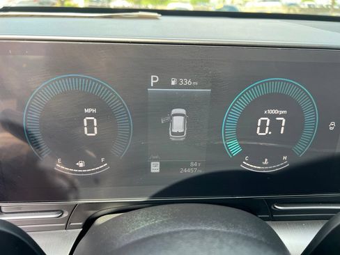 Used 2025 Hyundai Kona SEL AWD/4WD image 43