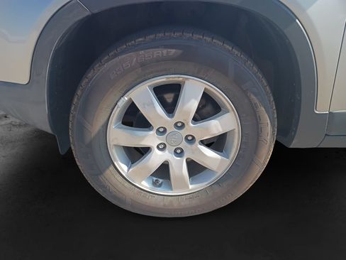 Used 2013 Kia Sorento LX w/ Convenience Pkg FWD image 10