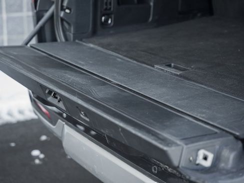 Used 2025 Ford Expedition Max Platinum w/ Driver's Package image 12