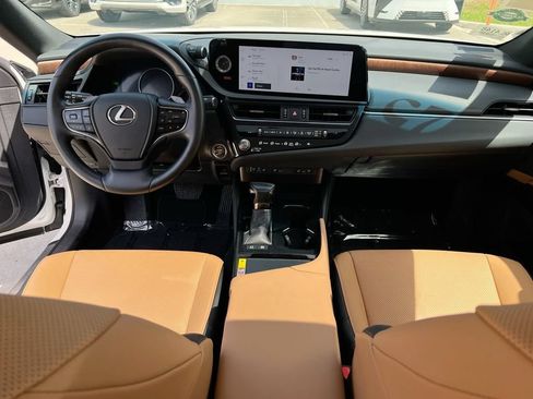 Certified 2025 Lexus ES 300h w/ Premium Package FWD image 20