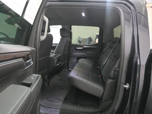 Used 2023 GMC Sierra 1500 SLT w/ SLT Premium Package image 15
