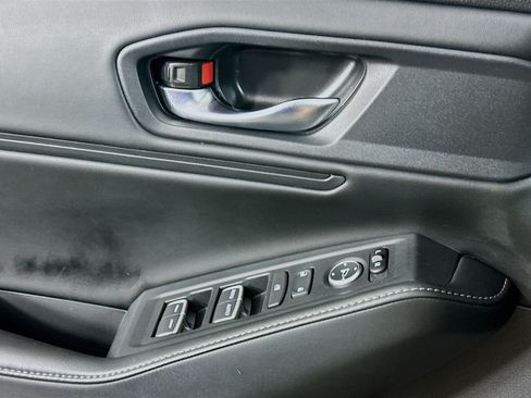 Used 2023 Honda Accord Sport image 15