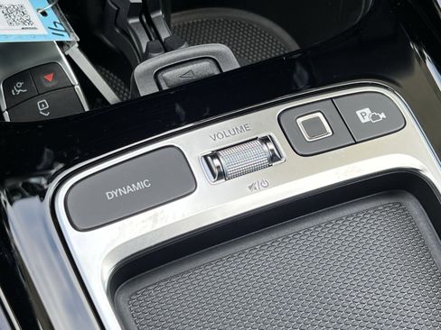 Certified 2026 Mercedes-Benz GLA 250 4MATIC image 32