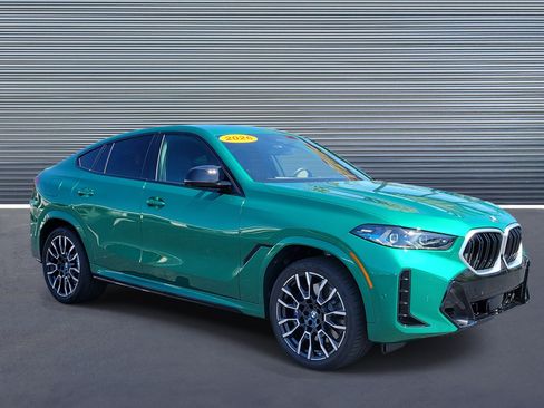 Used 2026 BMW X6 M60i AWD/4WD image 2