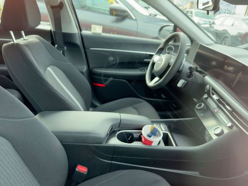 Used 2025 Hyundai Sonata SEL image 9