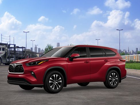 New 2026 Toyota Highlander XLE AWD/4WD image 3