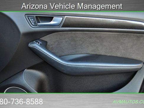 Used 2017 Audi SQ5 Premium Plus w/ Technology Package image 28